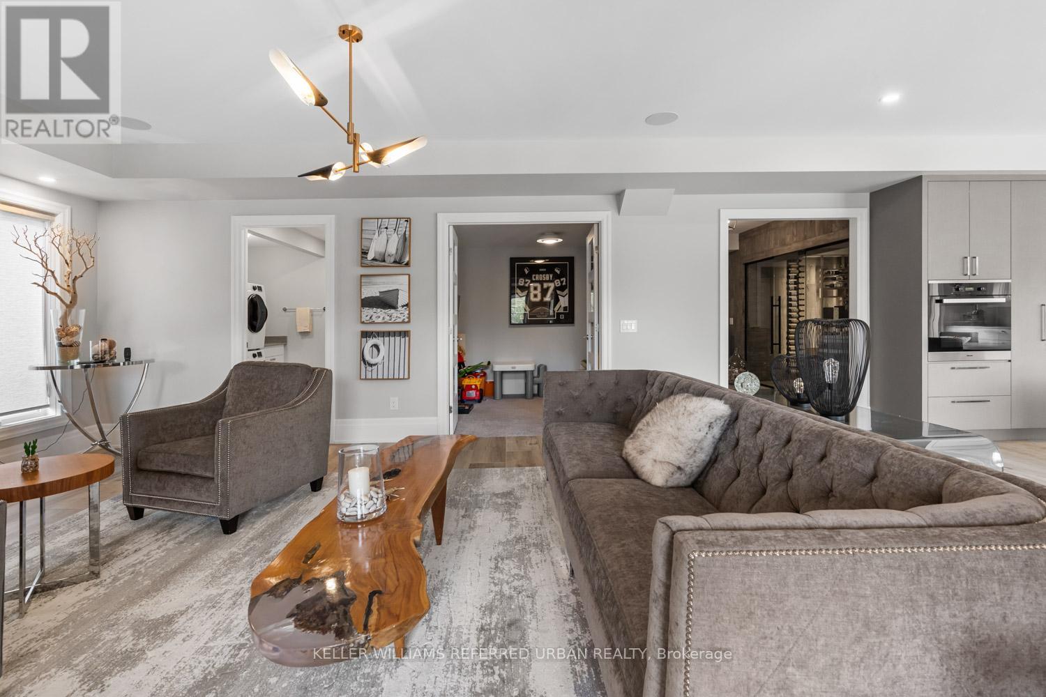 61 RIA COURT - Image 35