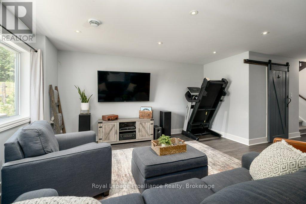 47 WINDWHISPER DRIVE - Image 33