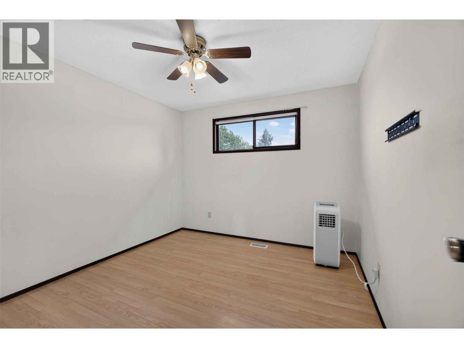 1494/1496 Elm Street, Kelowna