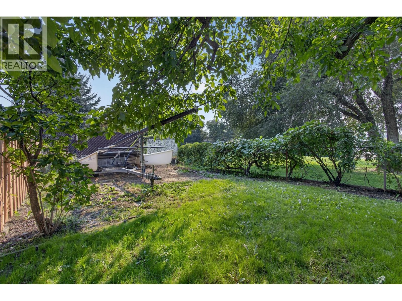 1494/1496 Elm Street, Kelowna