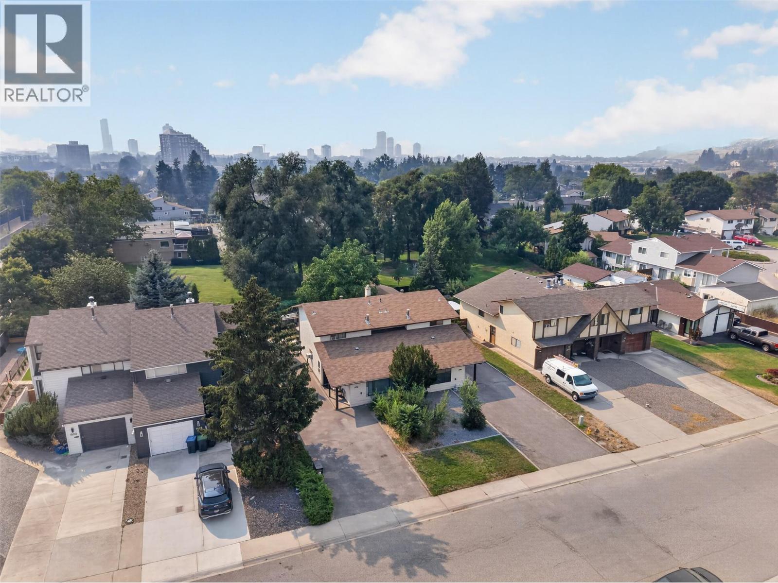 1494/1496 Elm Street, Kelowna