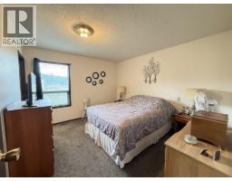 Laundry room - 2644 Selkirk Road, Williams Lake, BC V2G4W9 Photo 11