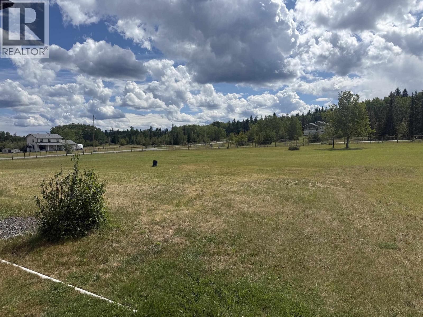 2644 SELKIRK ROAD - 23