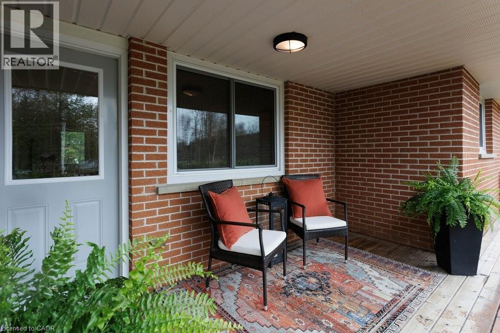 122 HEMLOCK Street - 8