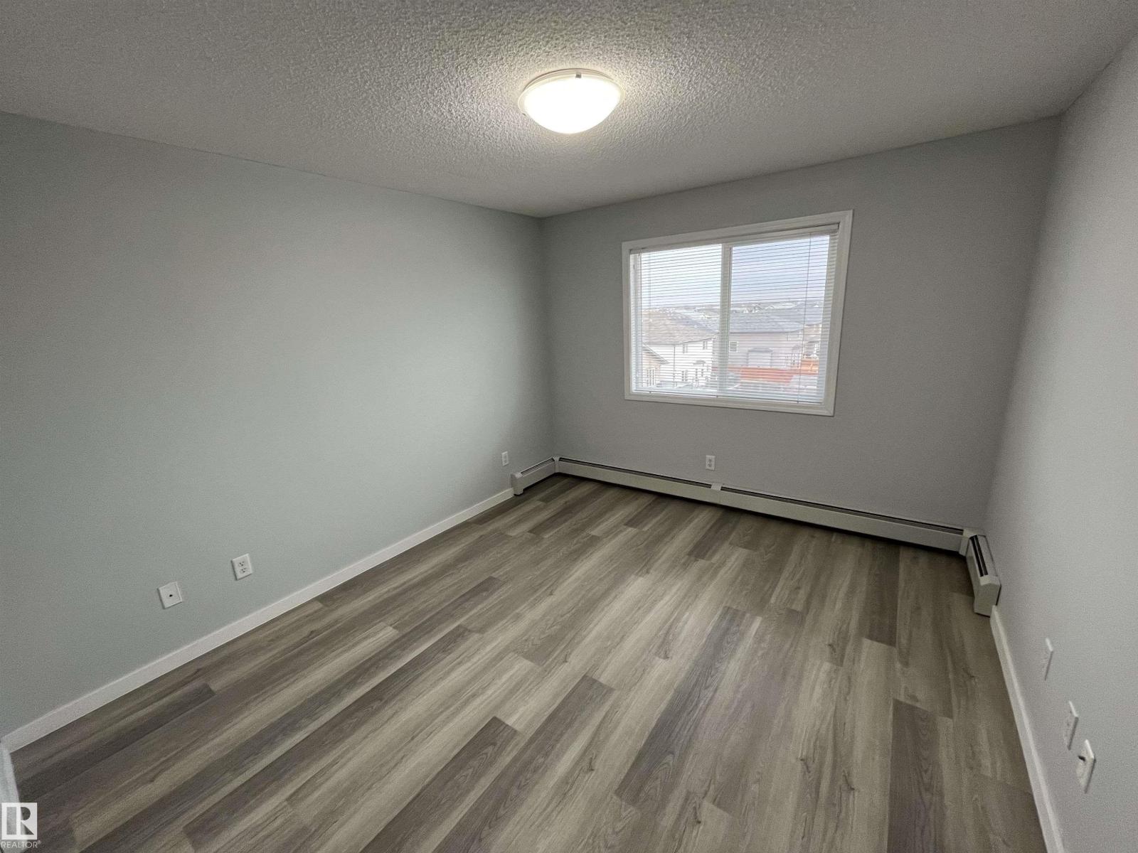 #411 5951 165 AV NW - 18