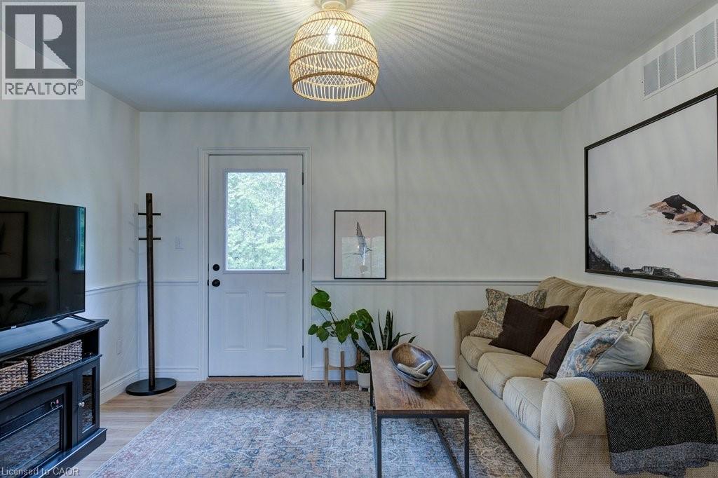 122 HEMLOCK Street - Image 23