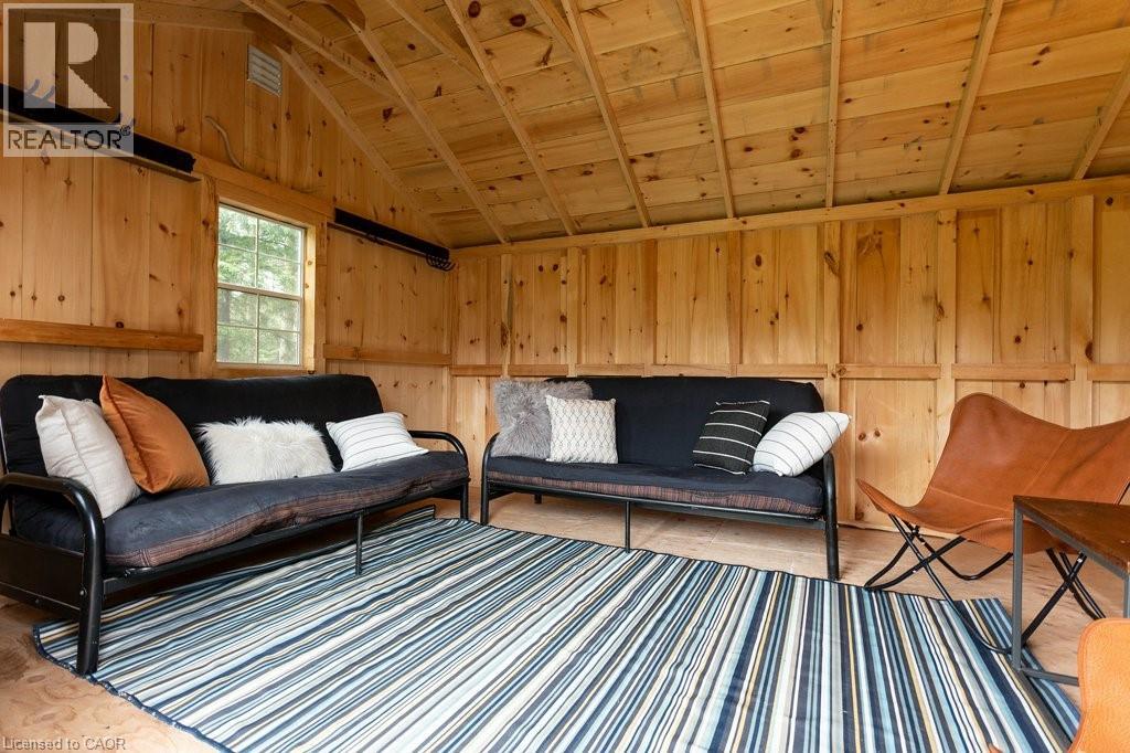 122 HEMLOCK Street - Image 32