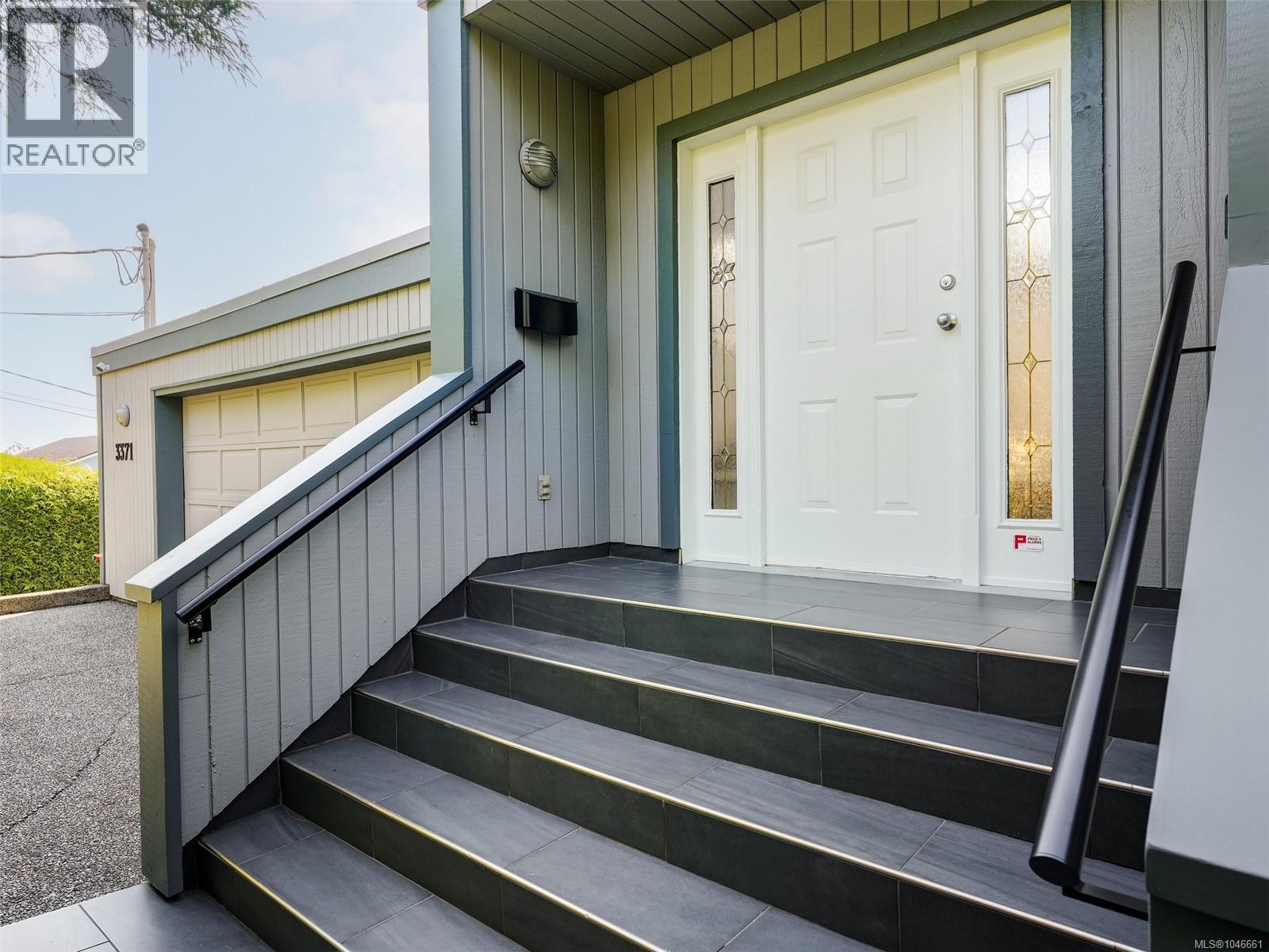 3371 Anchorage Ave - 3