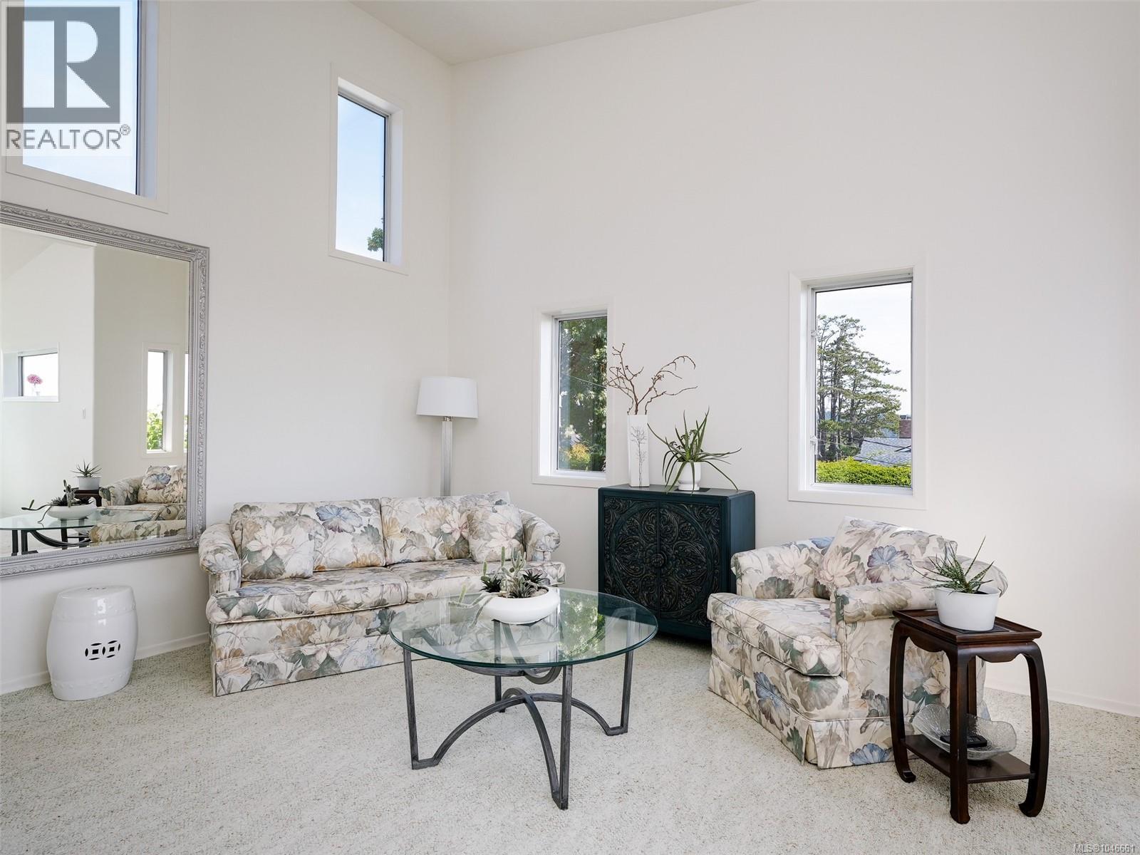 3371 Anchorage Ave - Image 6