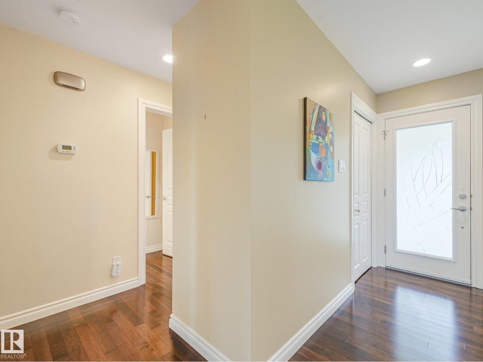 15617 80 Avenue NW - Photo 18