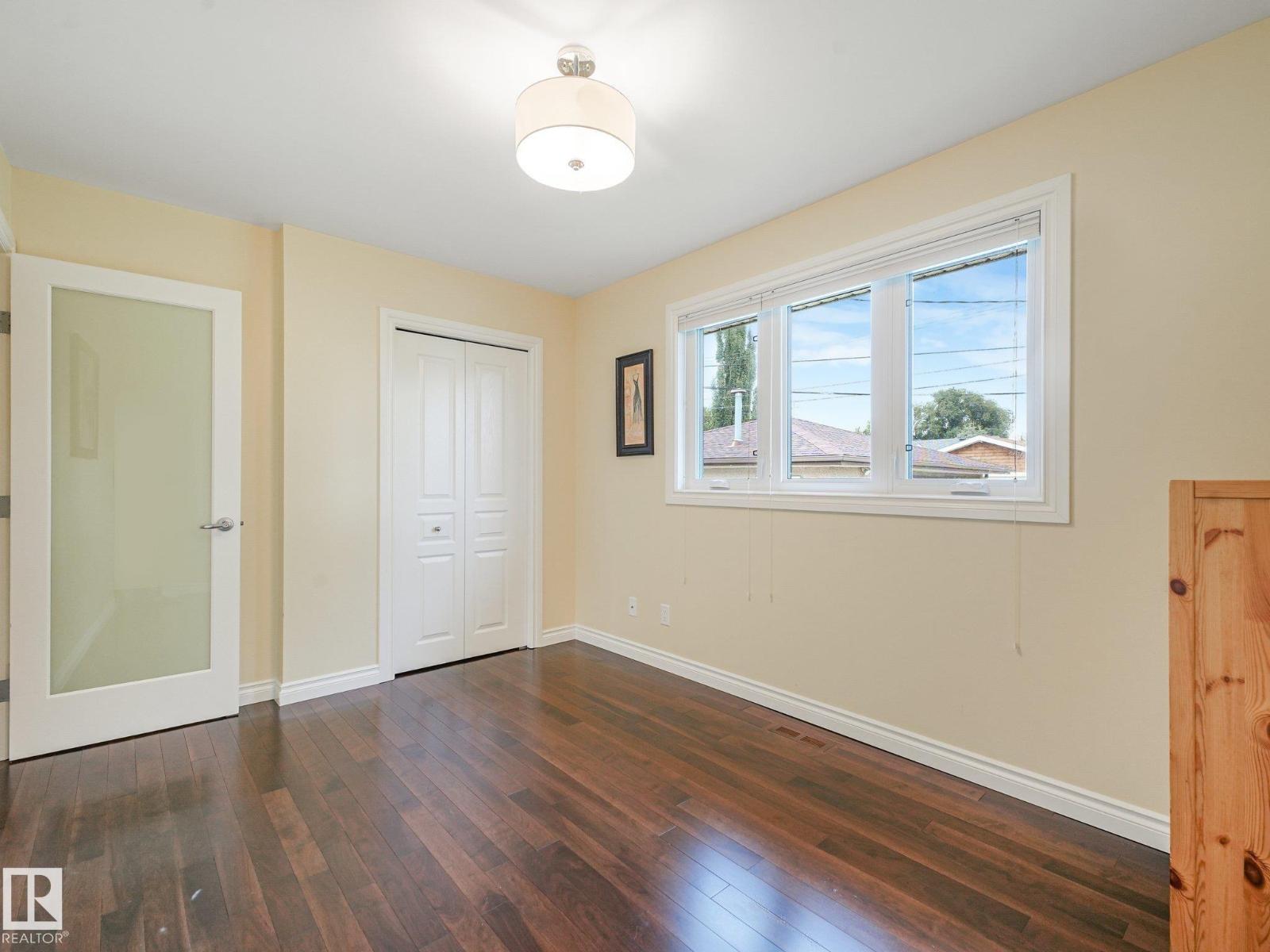 15617 80 Avenue NW - Photo 22