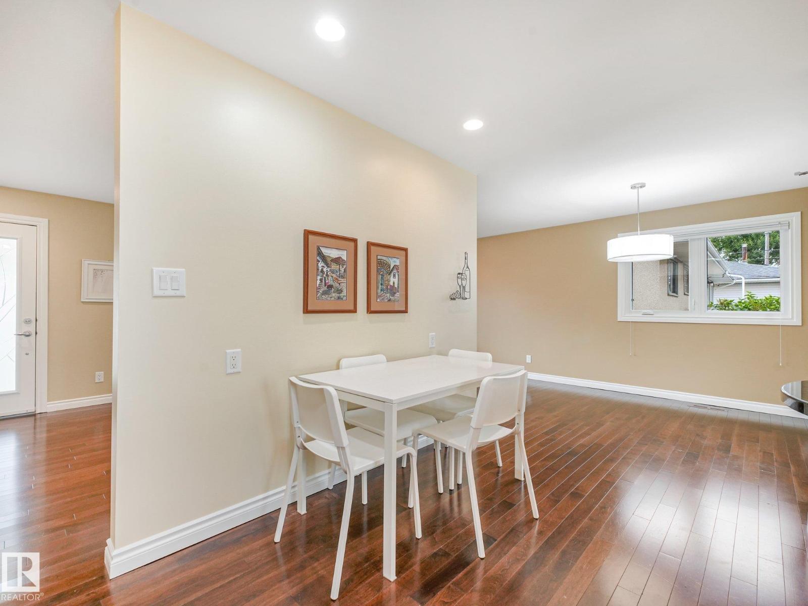 15617 80 Avenue NW - Photo 17