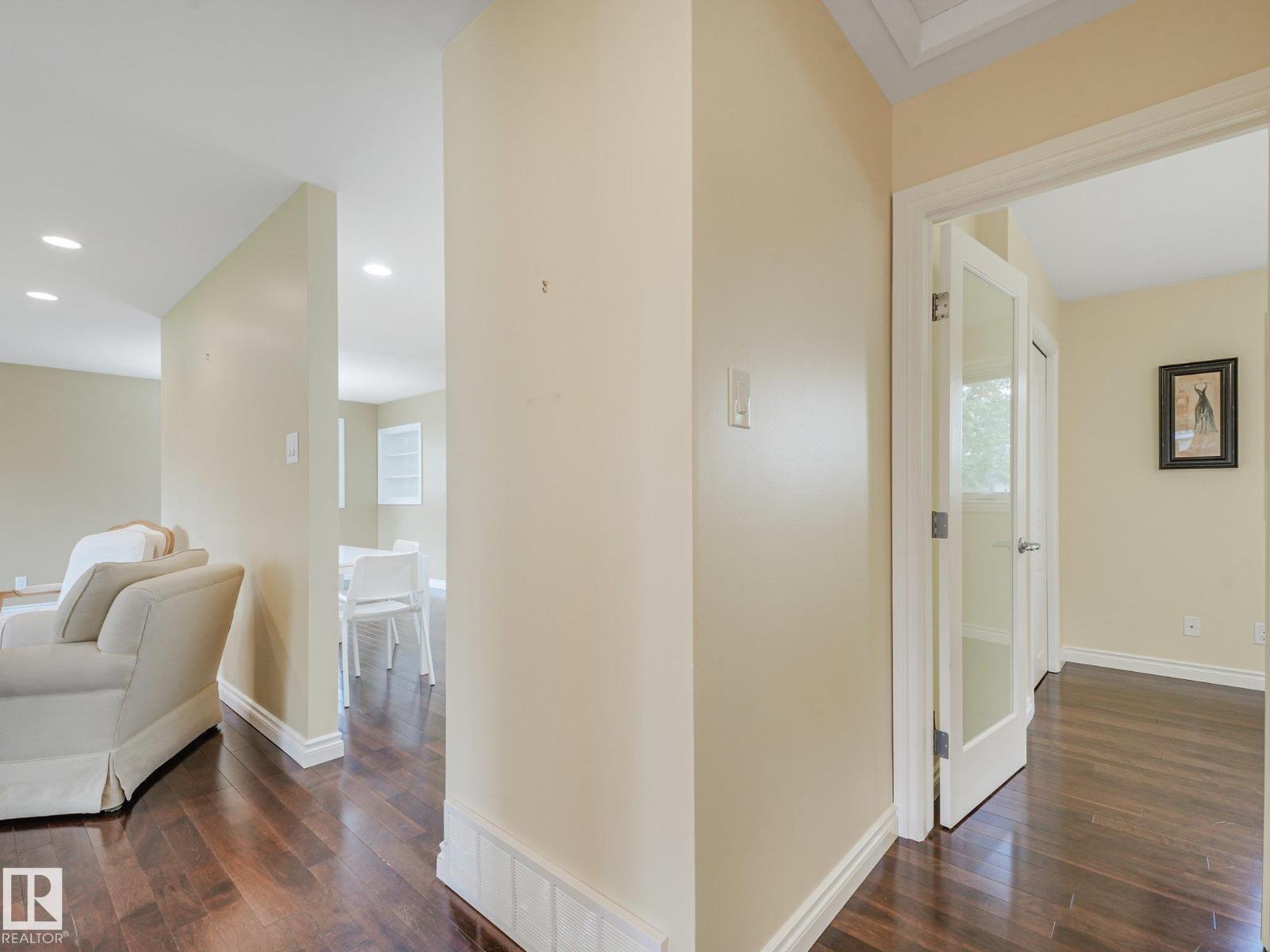 15617 80 Avenue NW - Photo 20