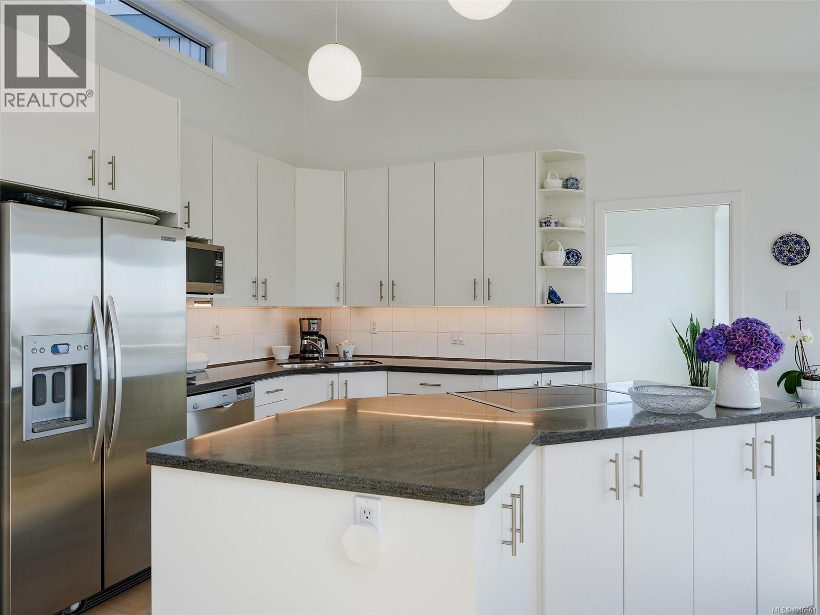 3371 Anchorage Ave - Image 9