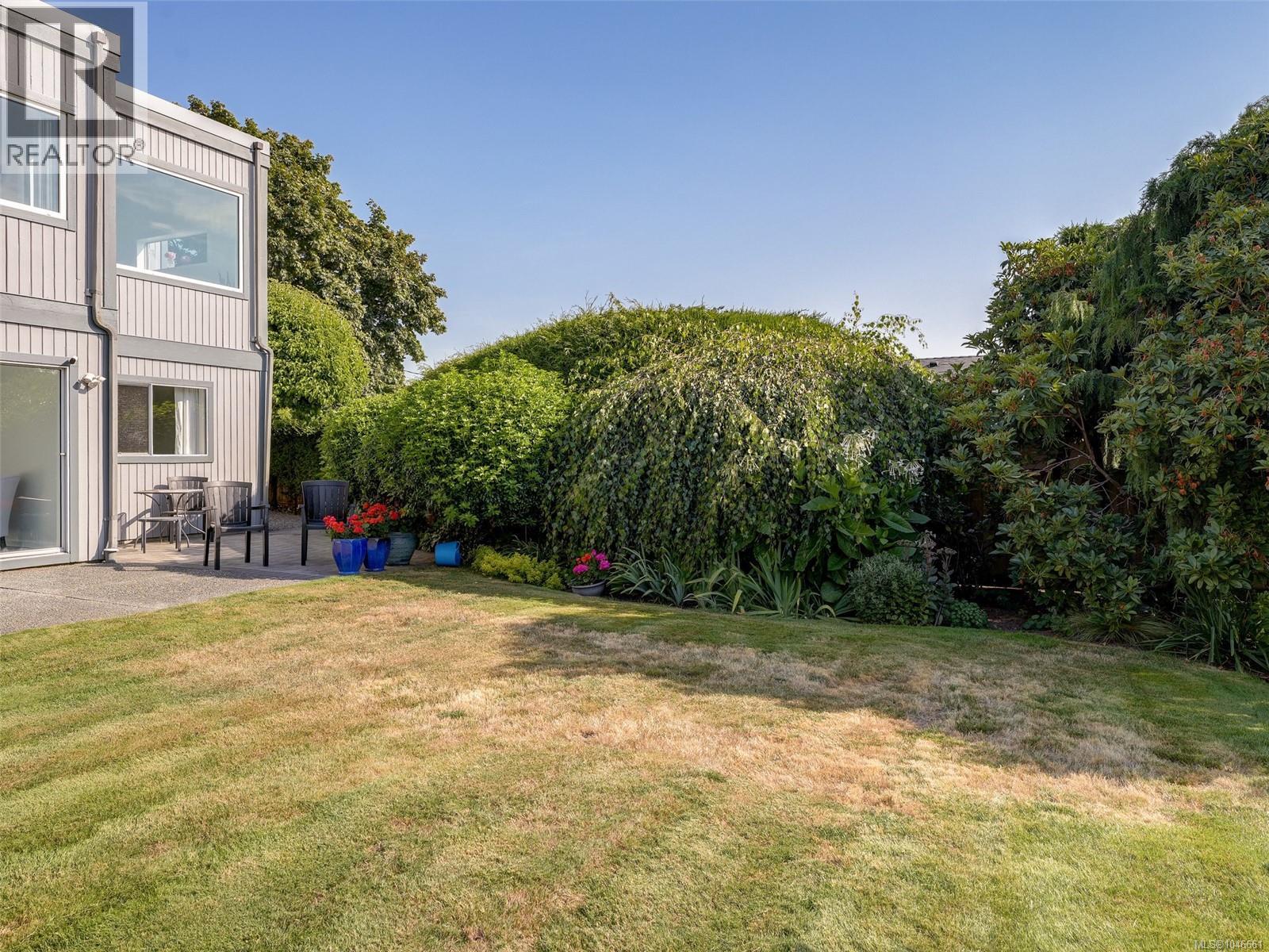 3371 Anchorage Ave - 32