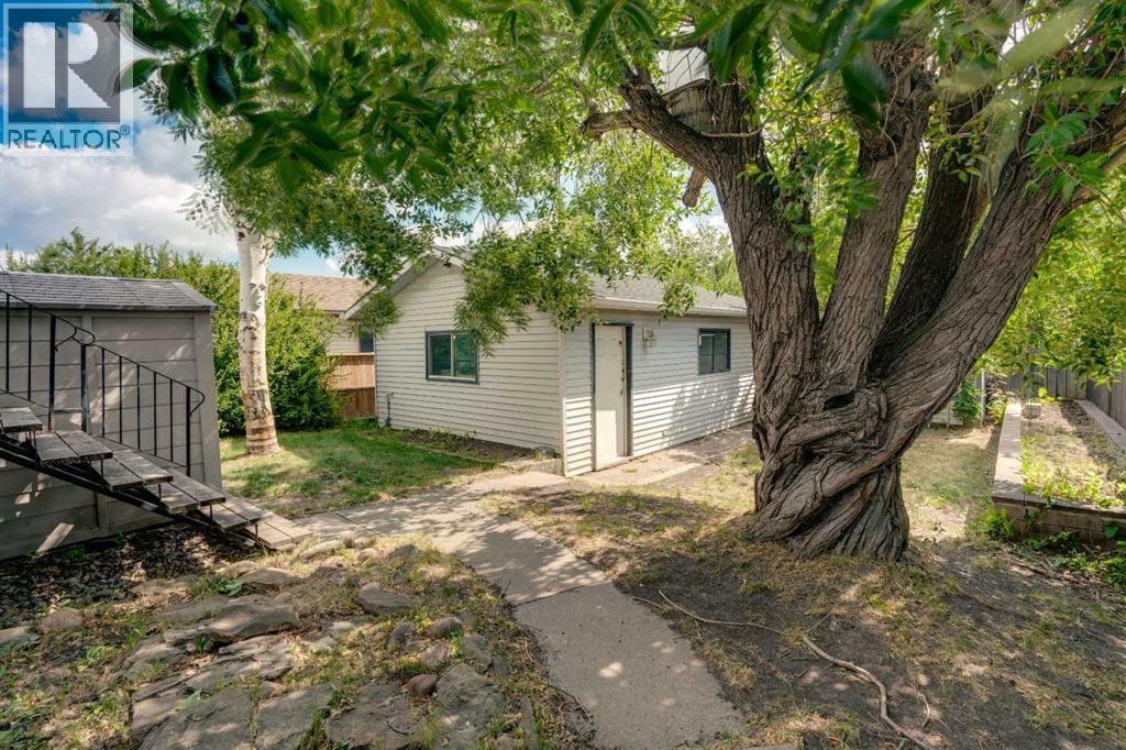 104 Falsby Way Northeast - Photo 36