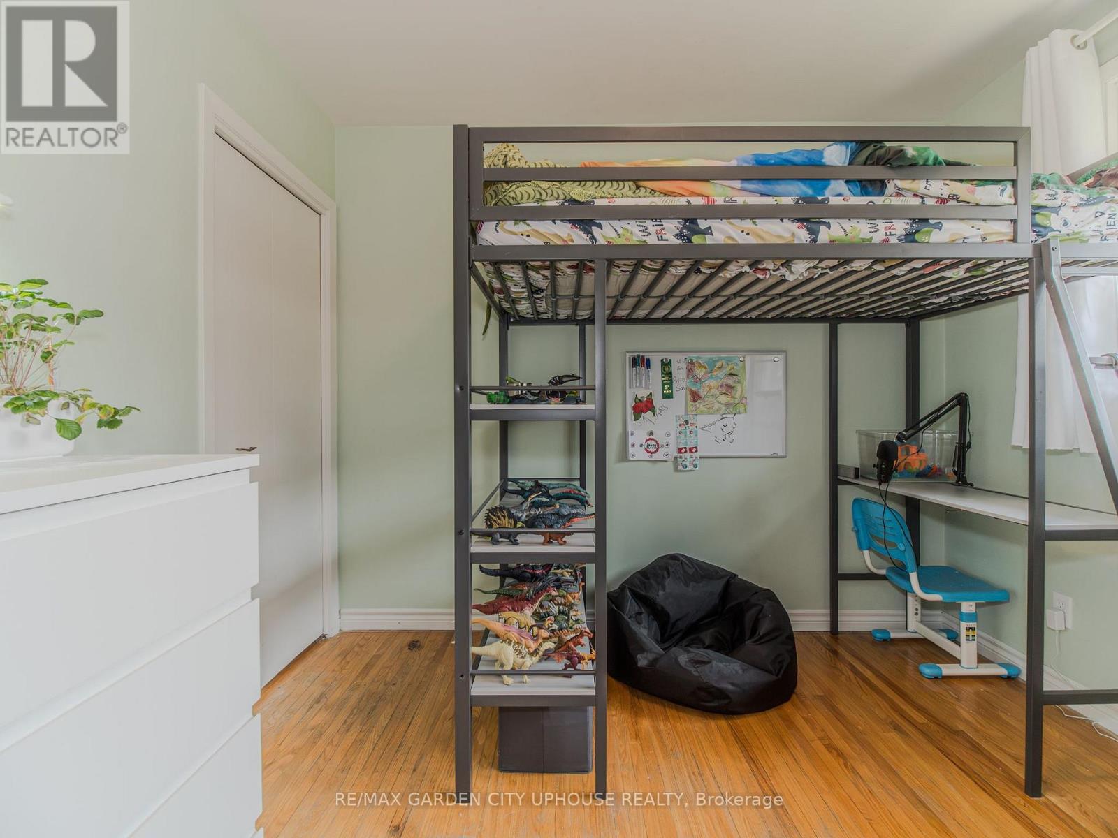 347 LINWELL ROAD - 12