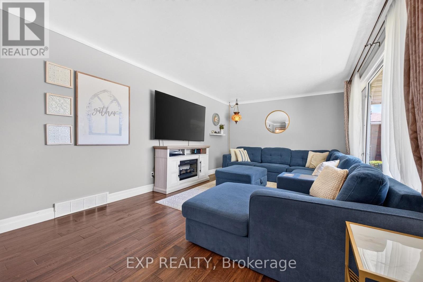 8 DUNRAVEN AVENUE - Image 11