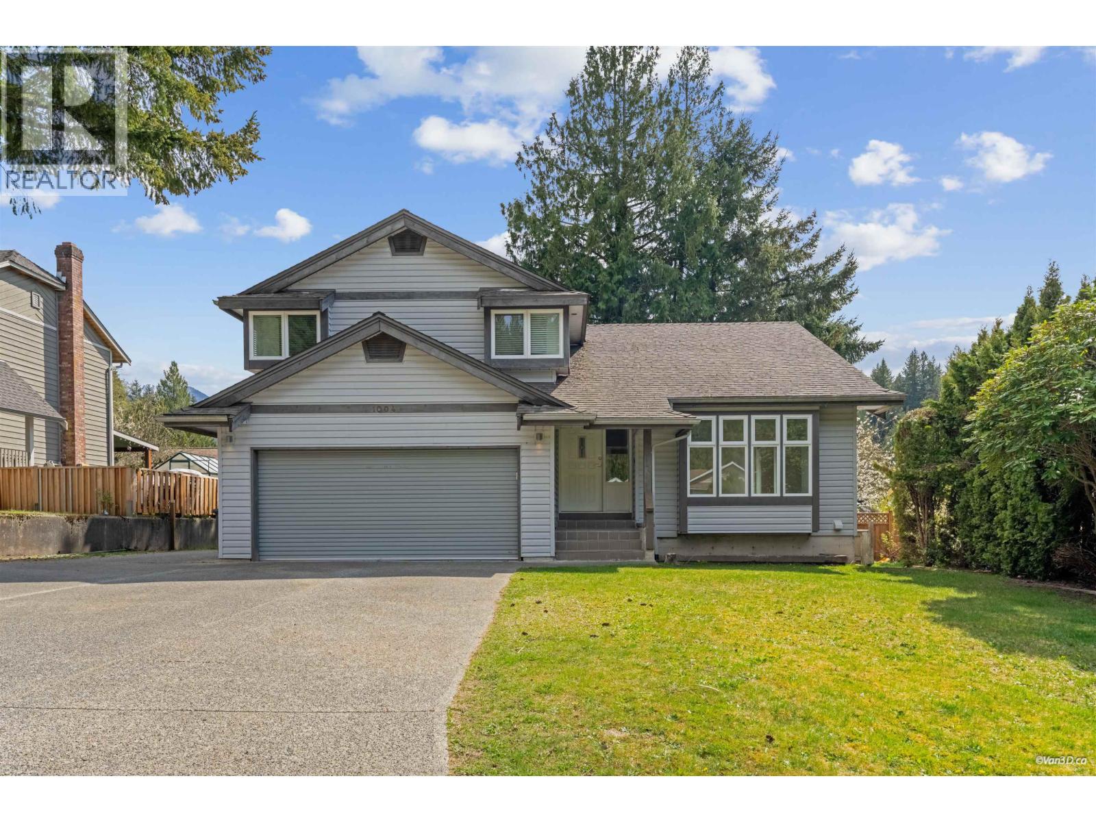 1004 PIA ROAD, Squamish