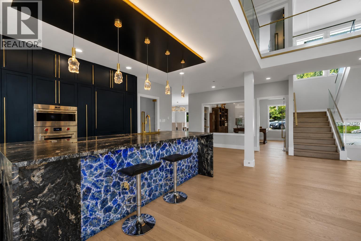 1404 CHARLOTTE CRESCENT, Anmore