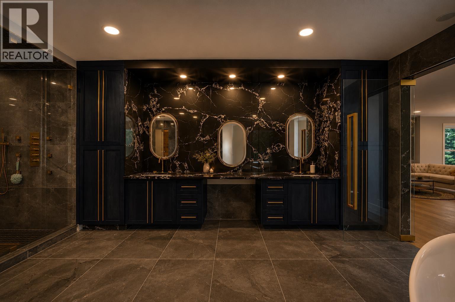 1404 CHARLOTTE CRESCENT, Anmore