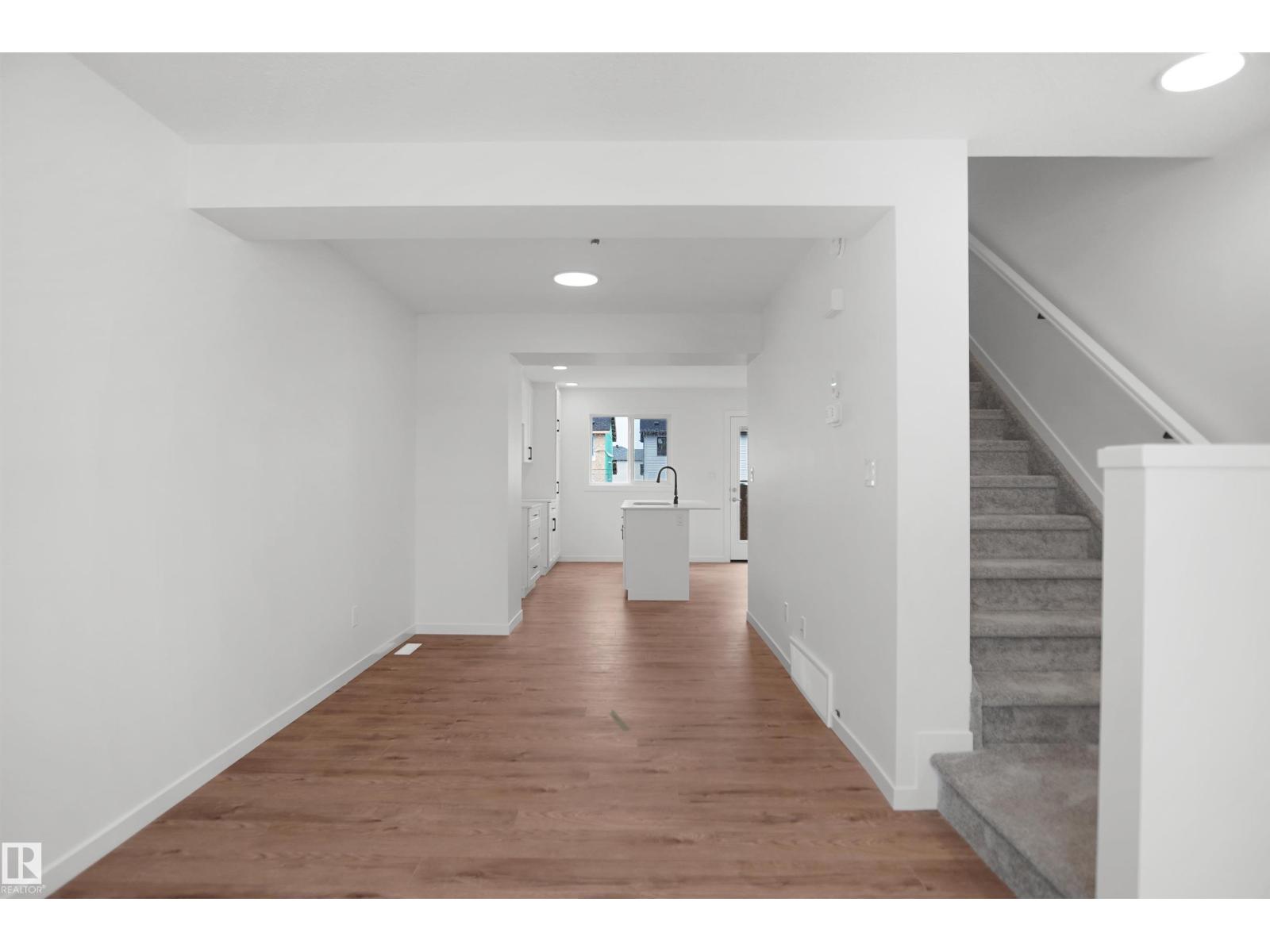1320 9 ST NW - 5