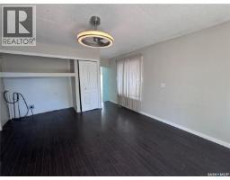 408 4th Avenue E, Biggar, SK S0K0M0 Photo 10
