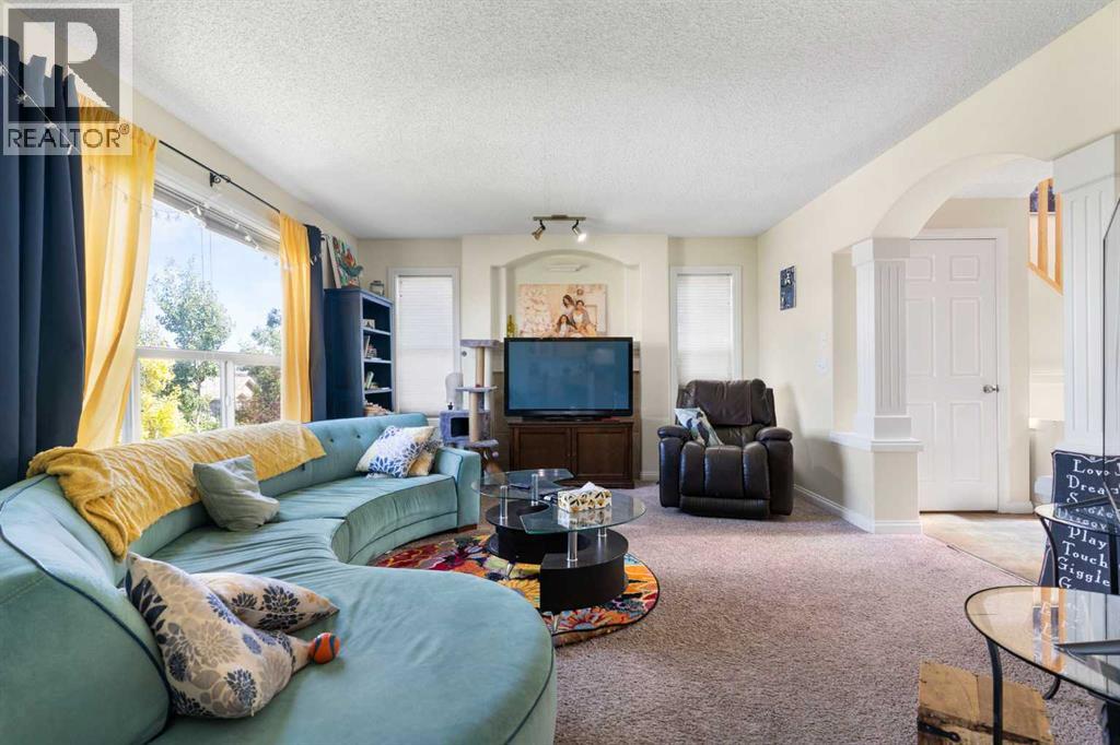 151 Bow Ridge Crescent - Photo 7