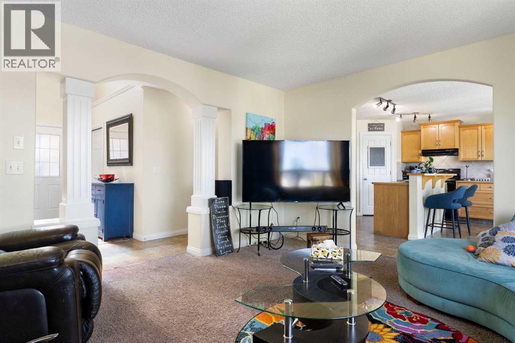 151 Bow Ridge Crescent - Photo 8
