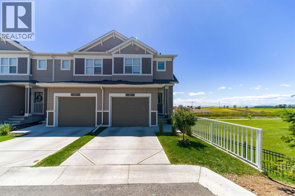 1407 3 Street Southeast