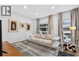 3414 15 Street SW - photo 2