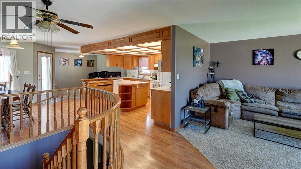 529 53 Avenue West - Photo 23