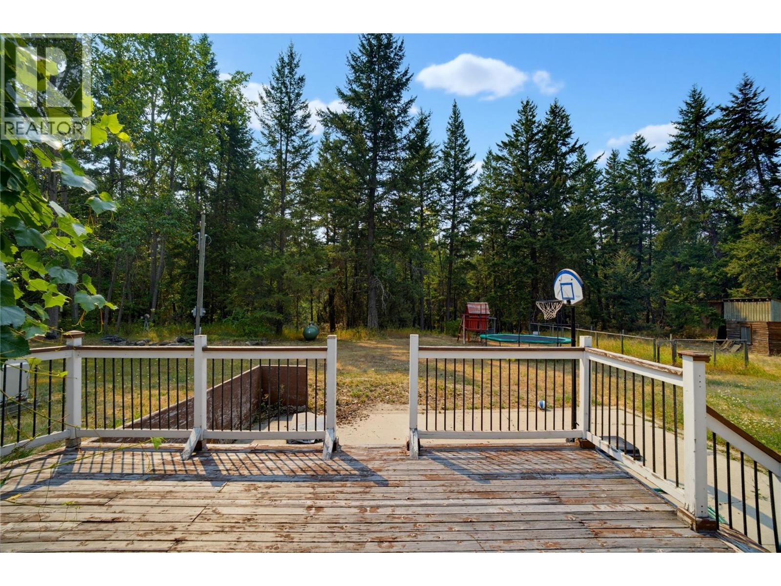 4425 Chase-Falkland Road, Falkland