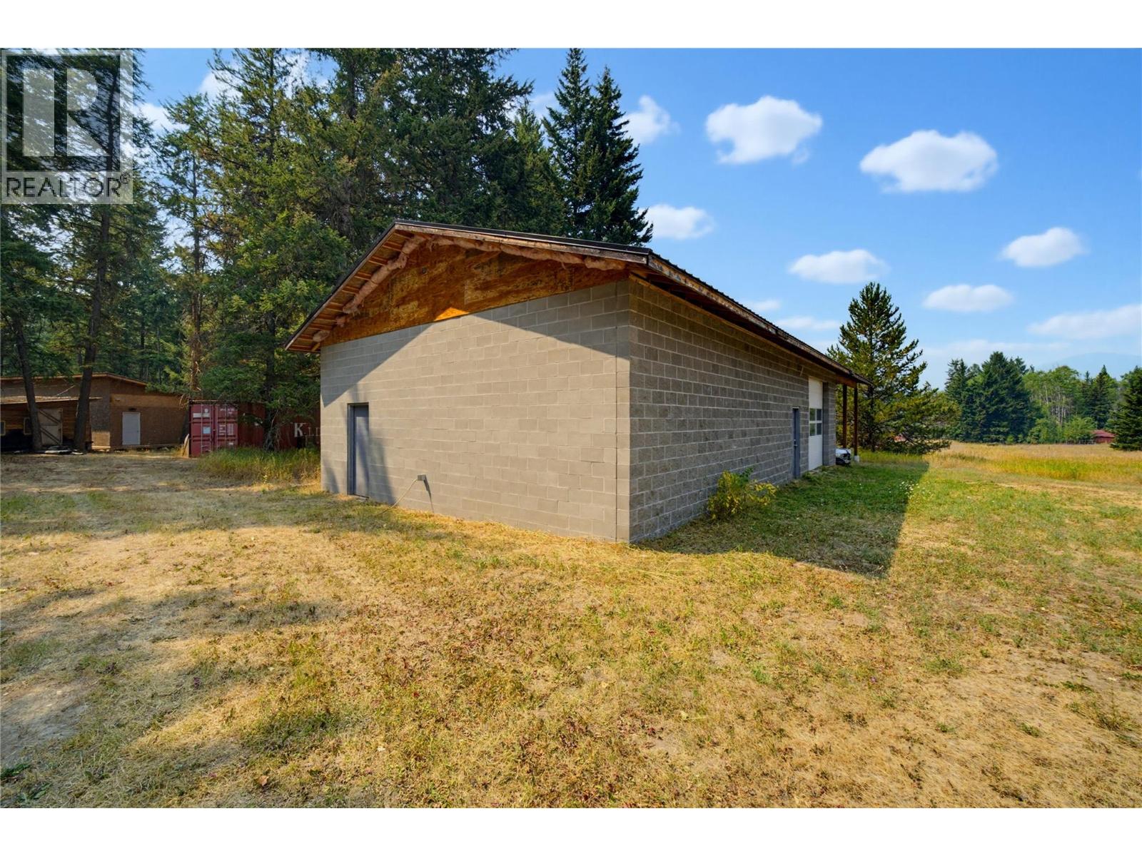 4425 Chase-Falkland Road, Falkland