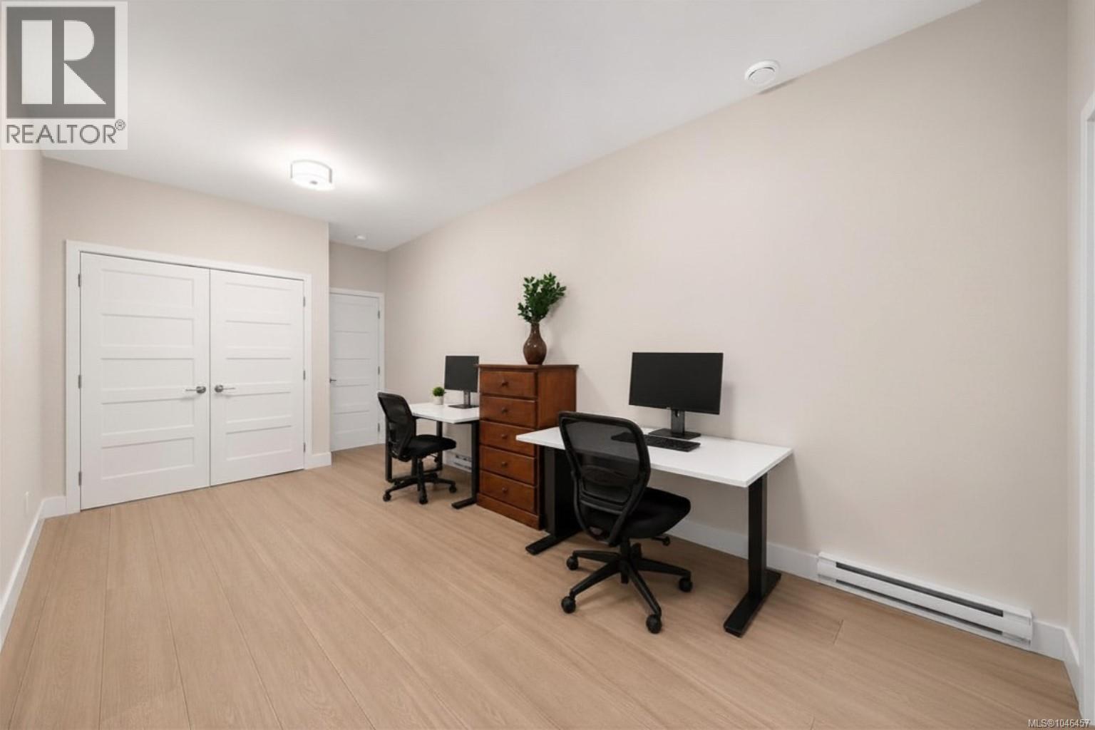 2116 Echo Valley Crt - Image 24
