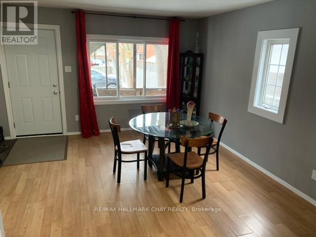 #1-4 58 PENETANG STREET - 9