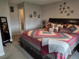 34 King Bay, Oakville, MB R0H0Y0 Photo 13