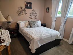 34 King Bay, Oakville, MB R0H0Y0 Photo 25