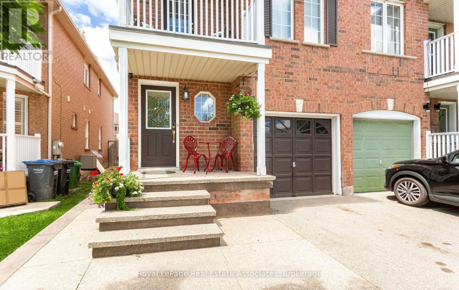 Photo of 116 Lake Louise Drive
