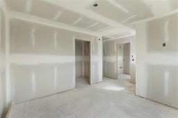 62 Van Slyk Way, Winnipeg, MB R2C4R7 Photo 24