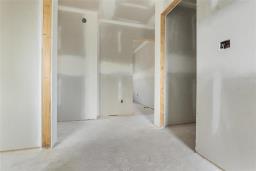 62 Van Slyk Way, Winnipeg, MB R2C4R7 Photo 30