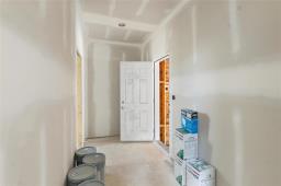 62 Van Slyk Way, Winnipeg, MB R2C4R7 Photo 10