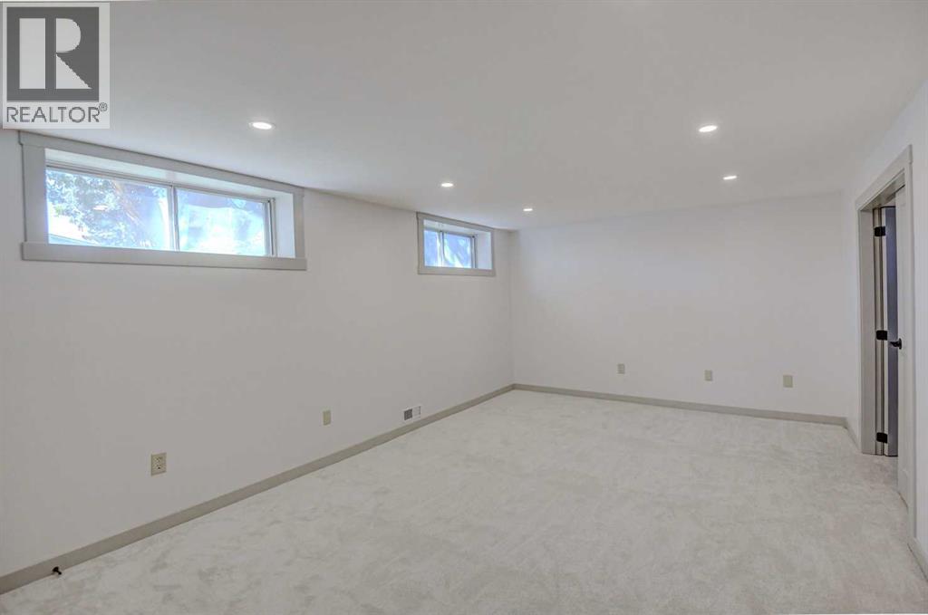 205 Allan Crescent Southeast - Photo 17