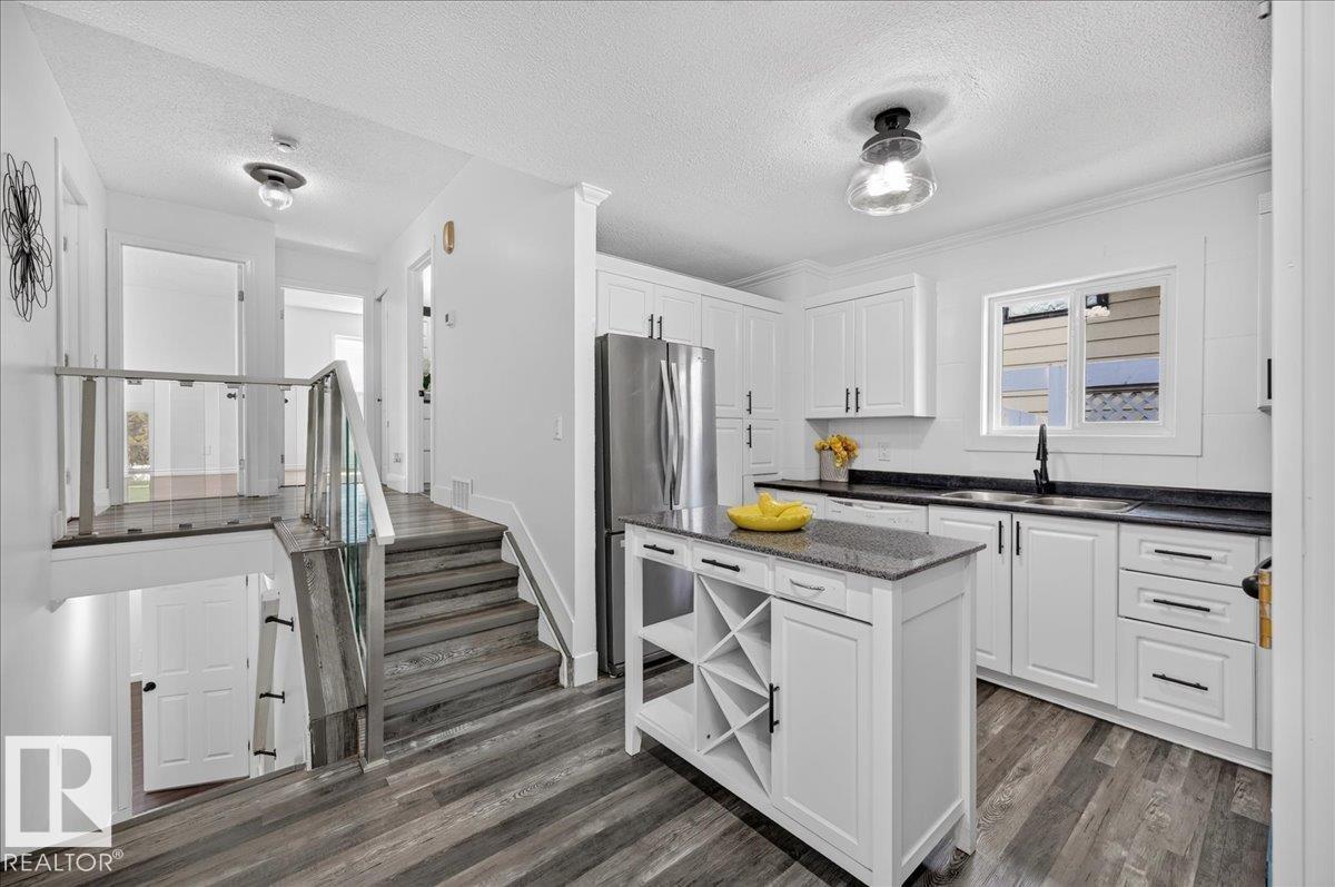 18903 86A Avenue NW - Photo 15