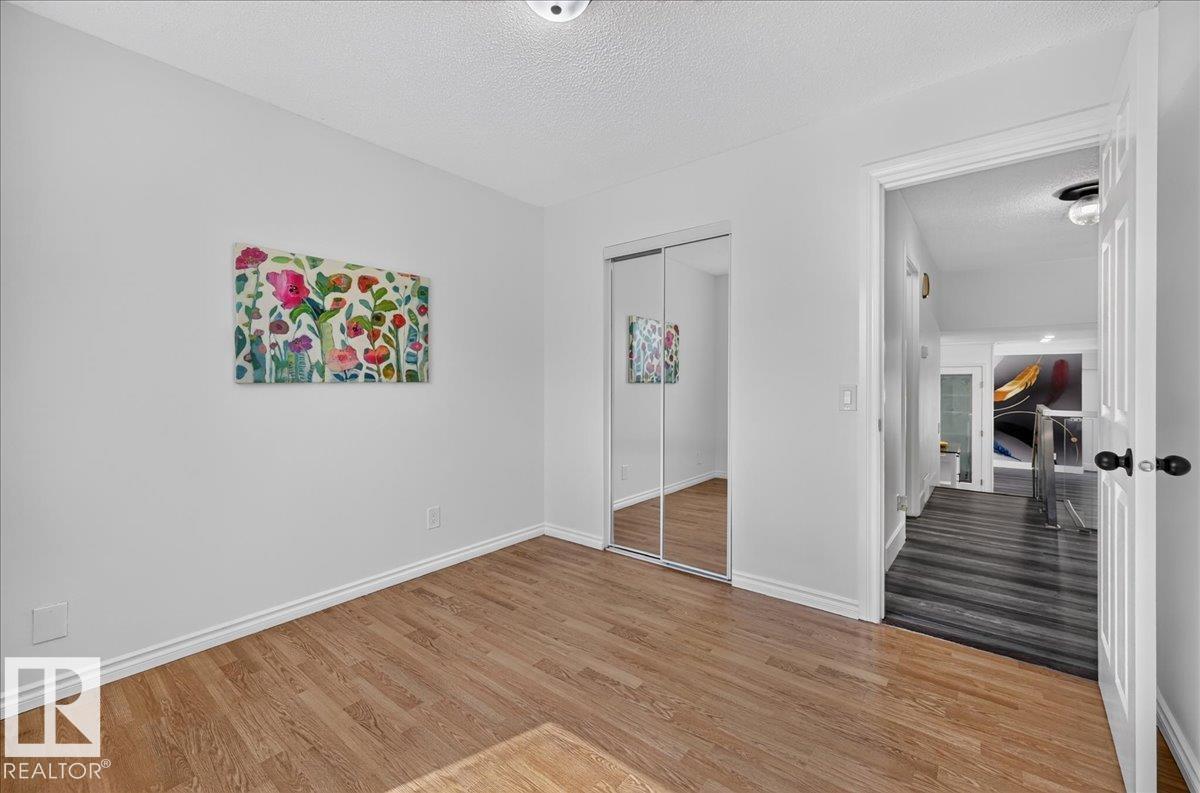 18903 86A AV NW - 25