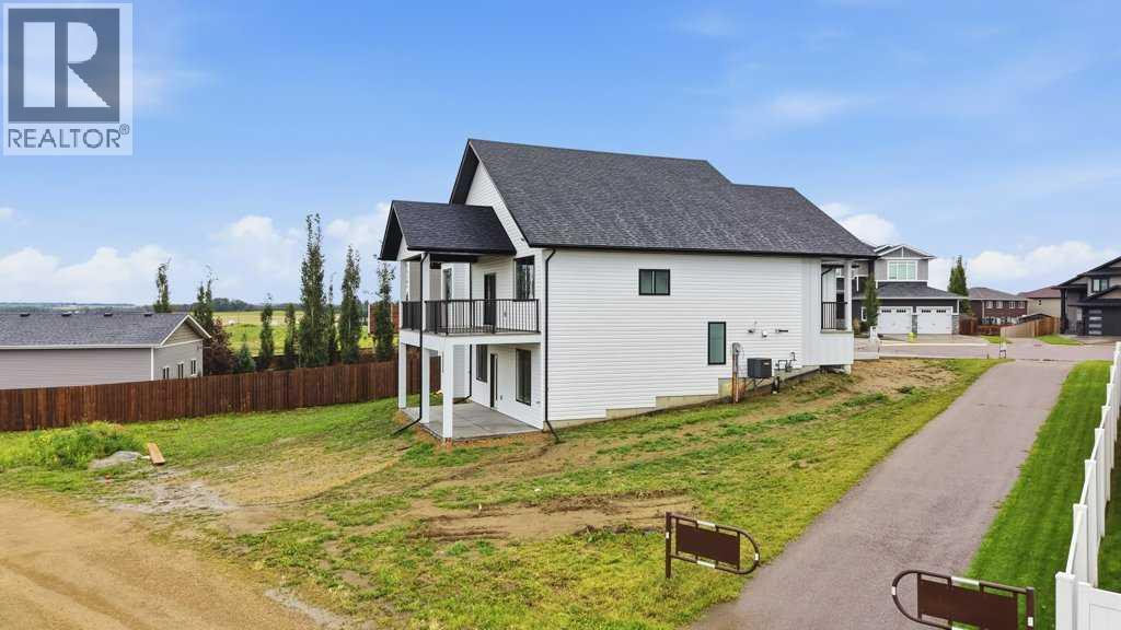 37 Maclean Close - Photo 36