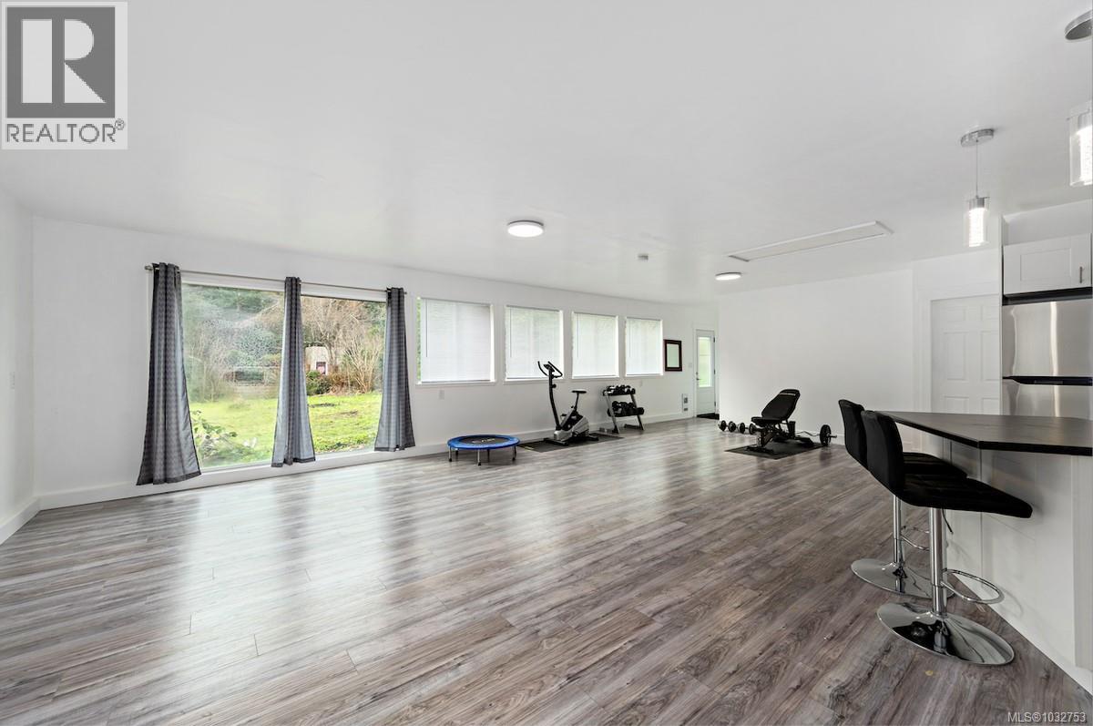 321 Wireless Rd, Comox