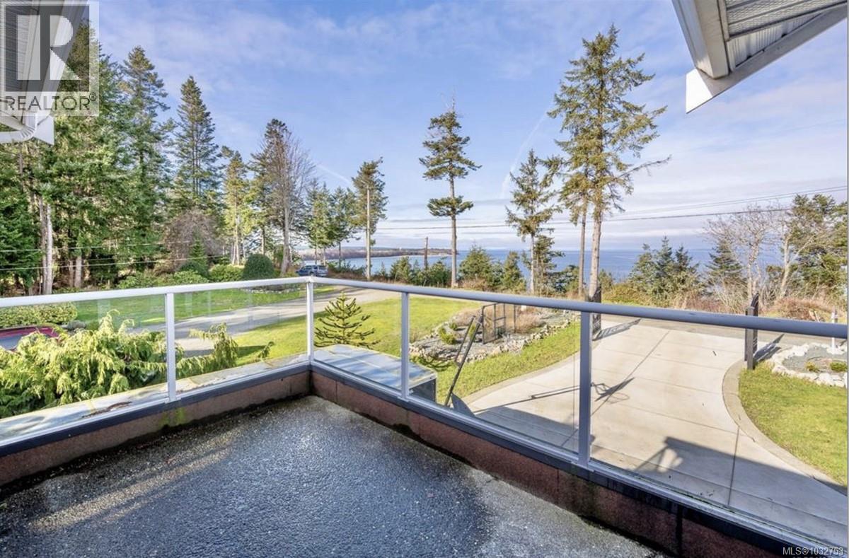 321 Wireless Rd, Comox