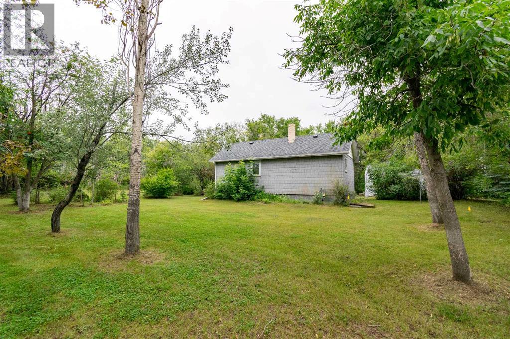5127 50 Street - Photo 31