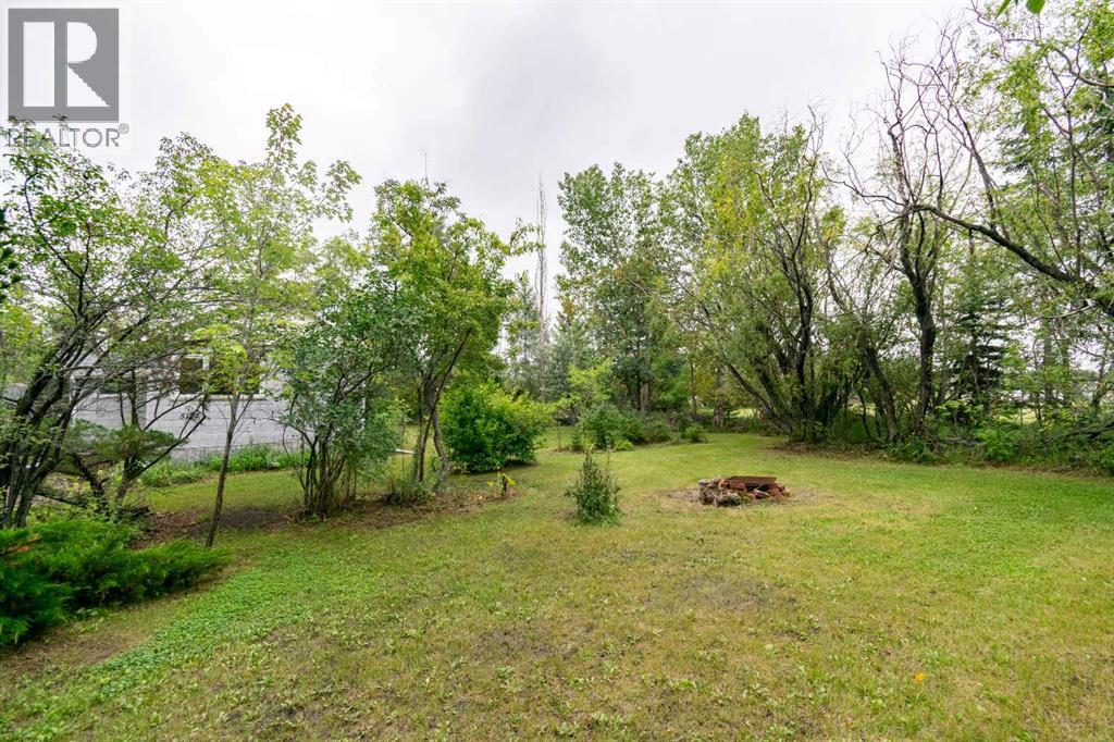 5127 50 Street - Photo 35